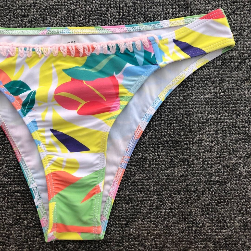 Color Block Triangle Halter Top Bikini Set - Yosummer